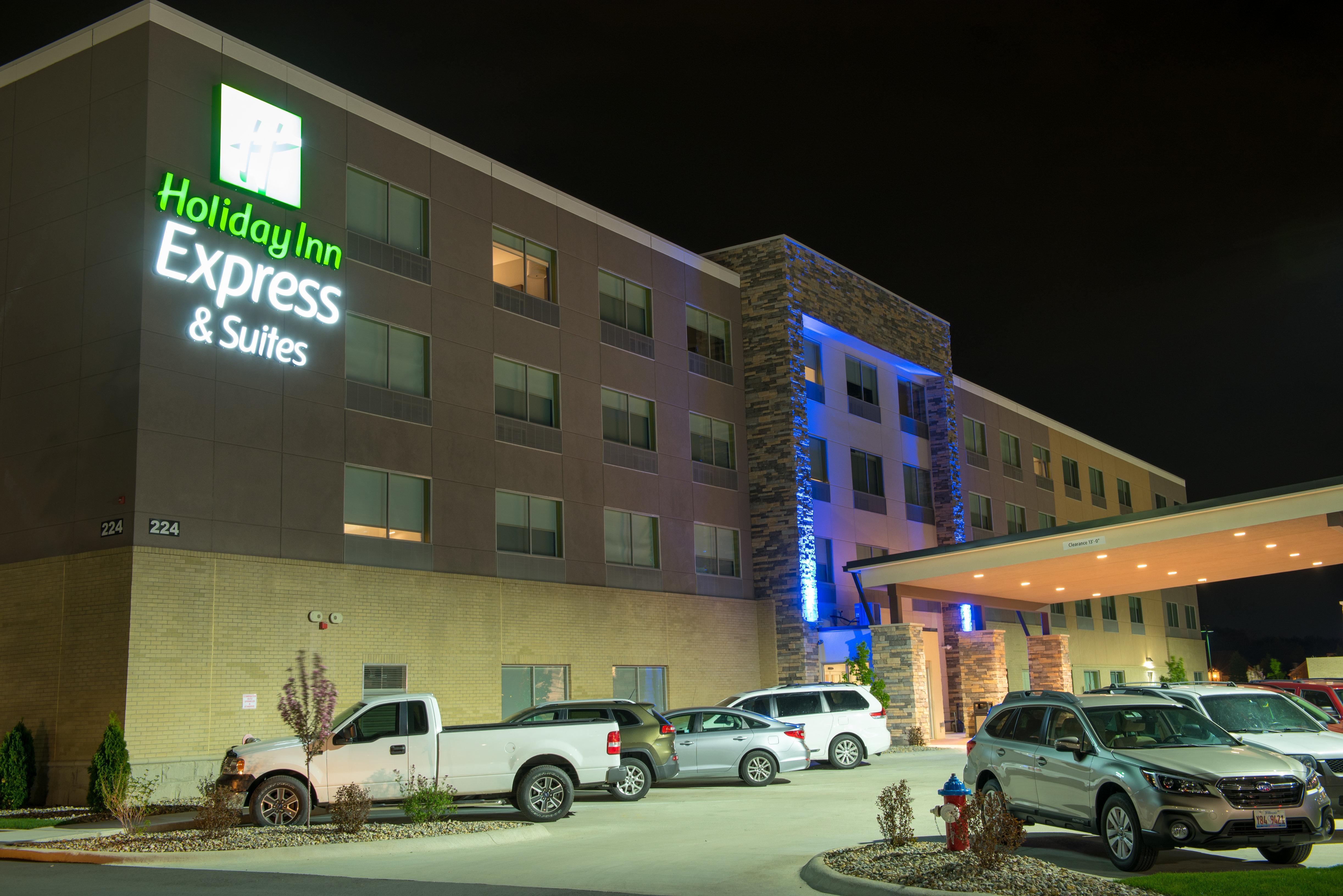 Holiday Inn Express & Suites - Fort Wayne North By Ihg Sunnybrook Acres Экстерьер фото